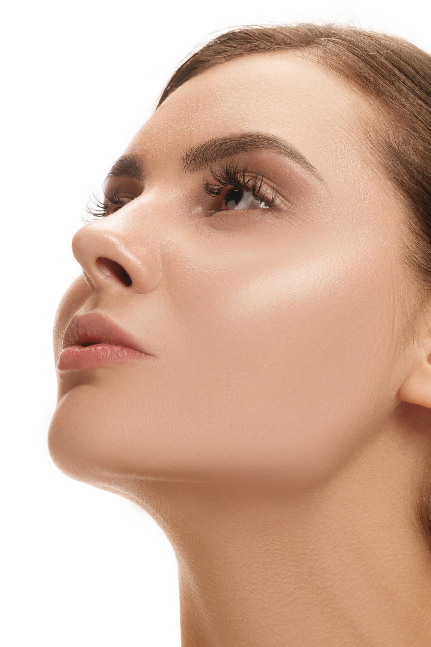 What are the Differences Between Ultrasonic Rhinoplasty and Traditional Rhinoplasty?